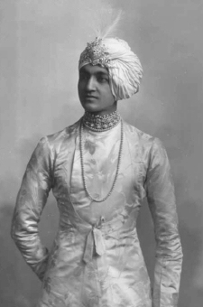 Copyright&copy; V&A Image Library